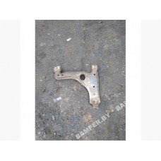 Рычаг передний левый