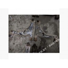 Рычаг передний