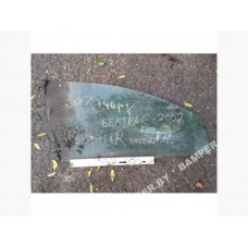 Стекло двери передней правой