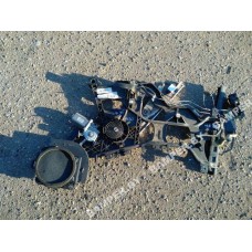 Стеклоподъемник электрический передний правый