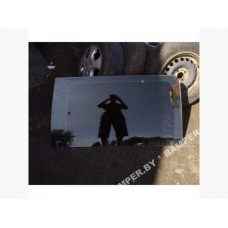 Стекло двери задней правой